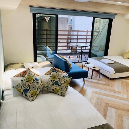 Wellstay Honmachi Osaka Exterior photo